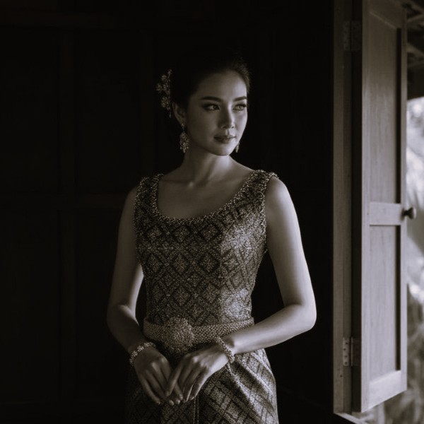 ตัวอย่างผลงานชุดไทย